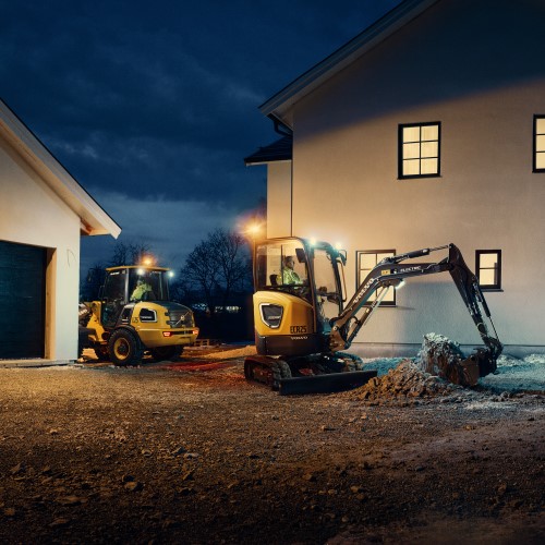 Volvo Electric Range Construction Equipment, Topspot