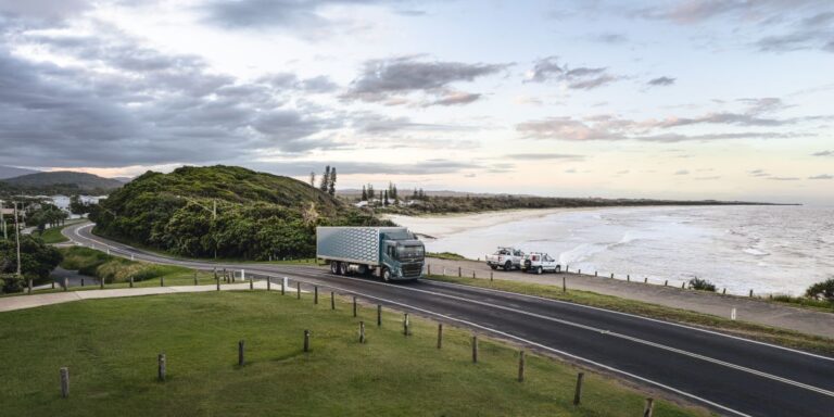 Volvo FM Truck 768x384, Topspot