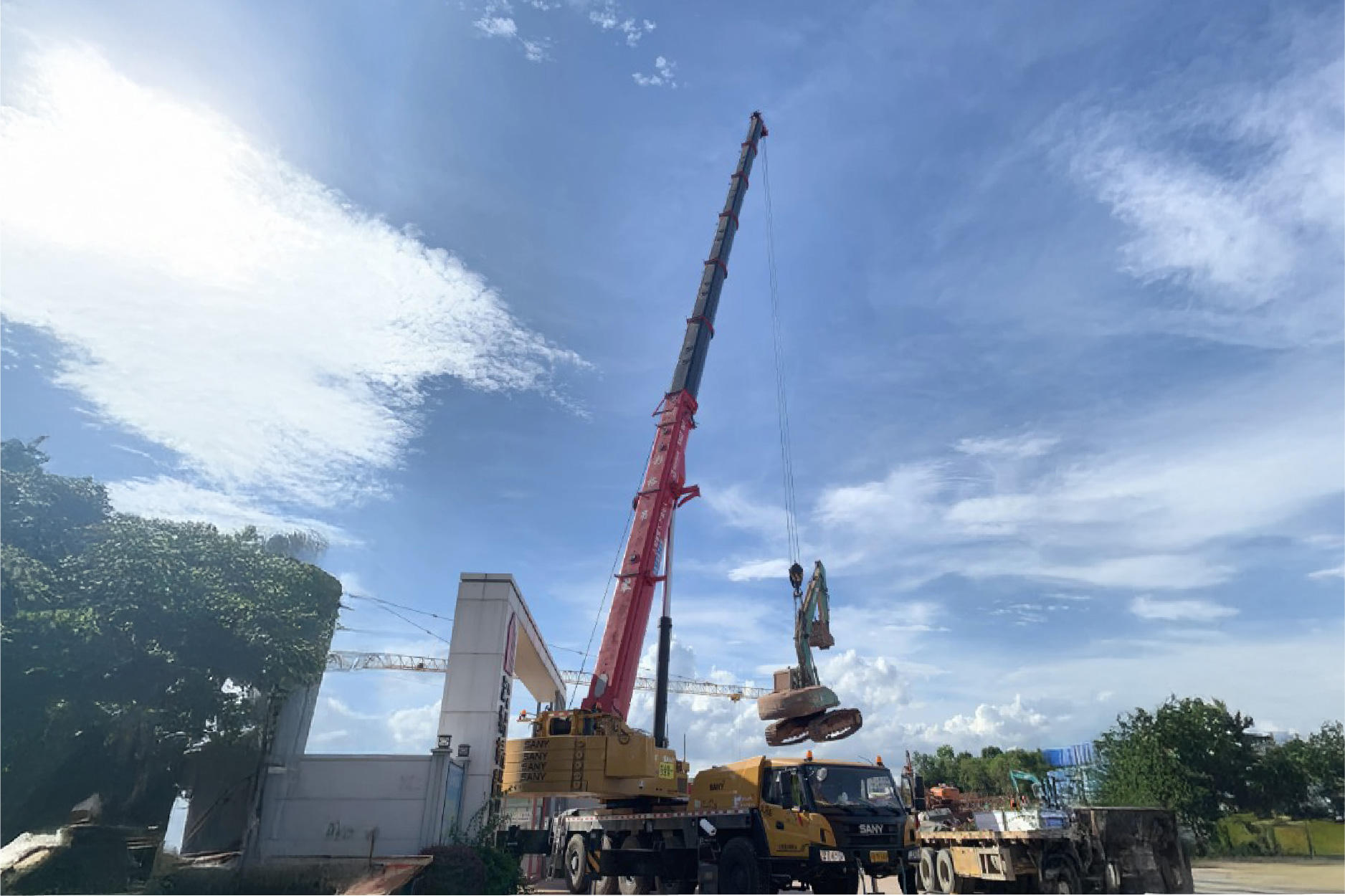 SANY All Terrain Crane SAC1300T On Site 02, Topspot