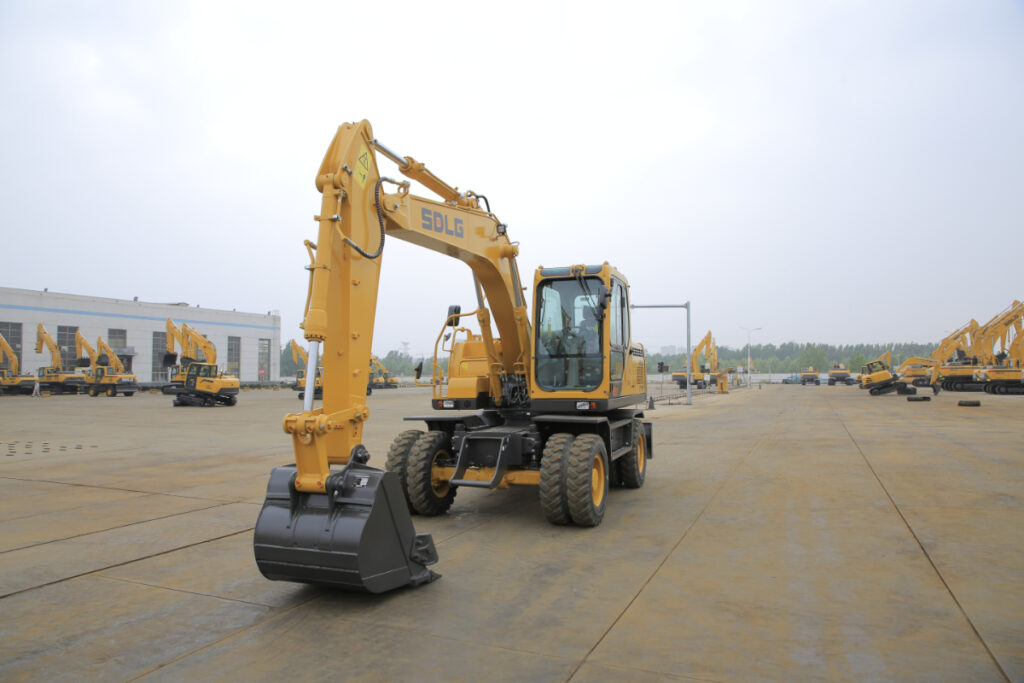 wheeled excavators e7150f